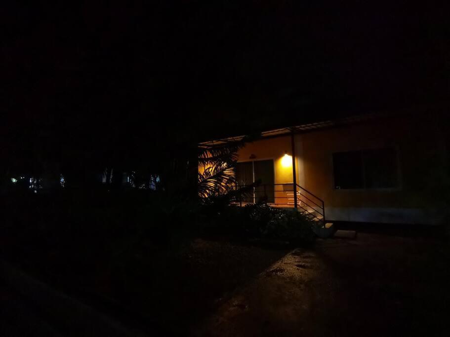 Little Yellow House- Aonang Ao Nang Kültér fotó